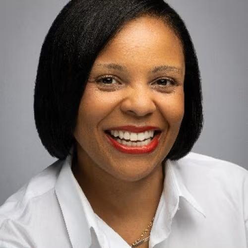 Ashley Hunter headshot