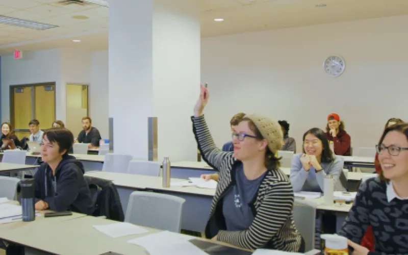 ischool_students_in_class